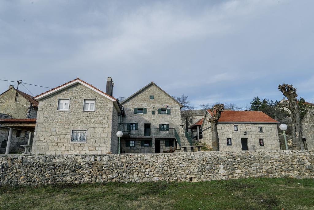 Apartman Studio Zdravko Eco Village Imotski Exterior foto