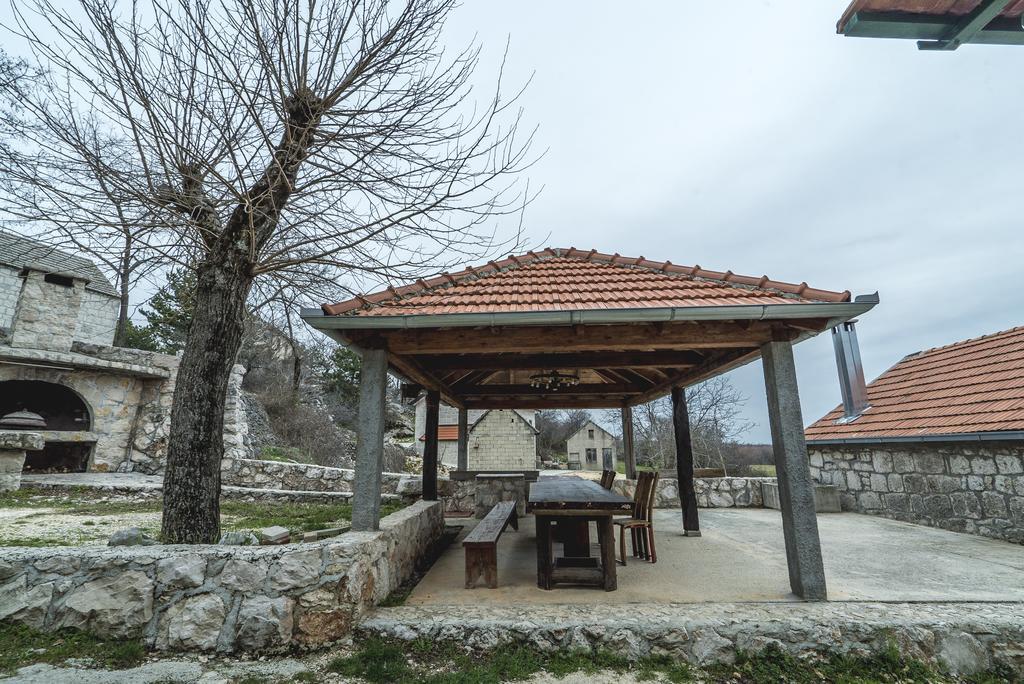 Apartman Studio Zdravko Eco Village Imotski Exterior foto
